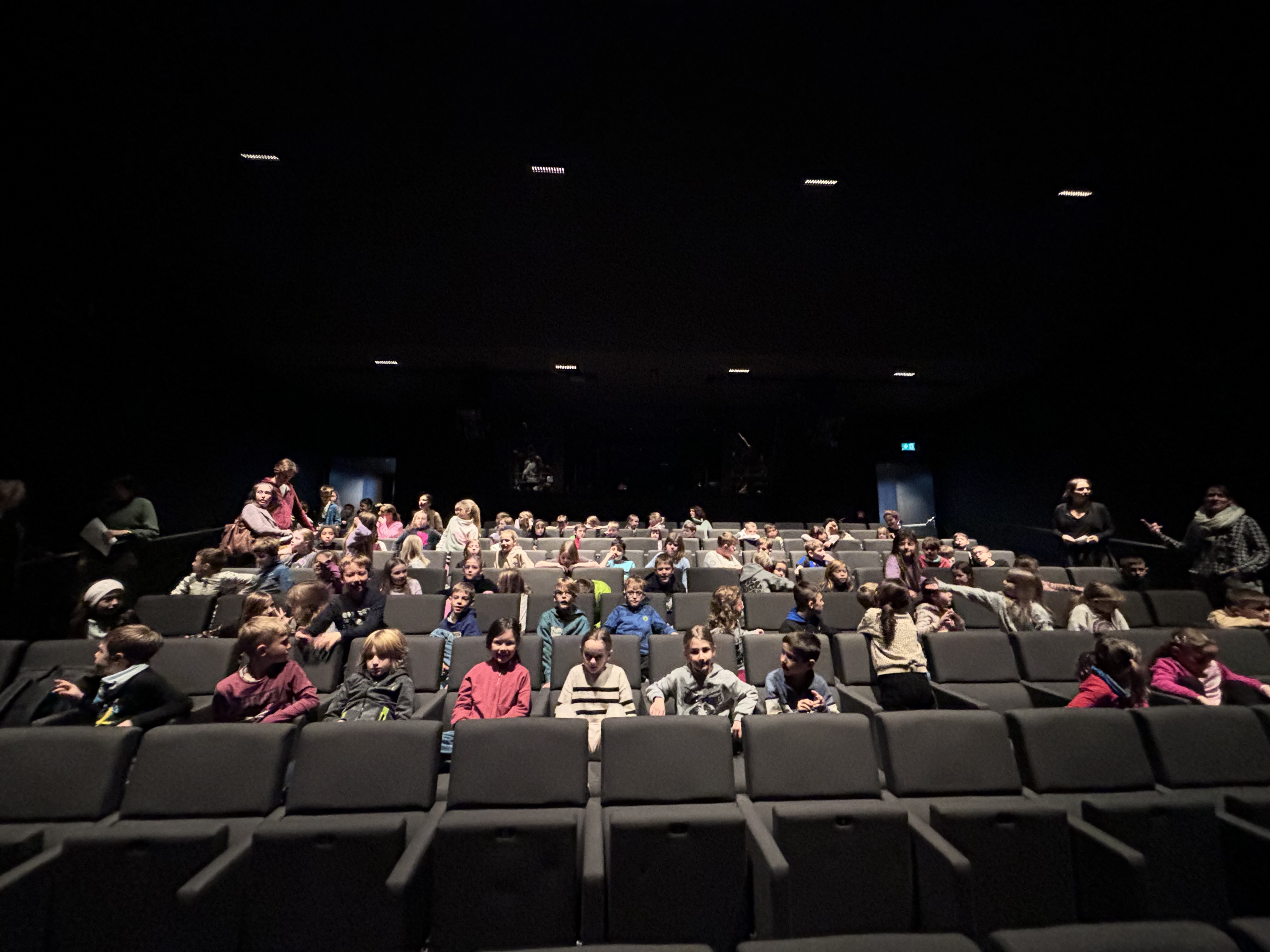 Theater1